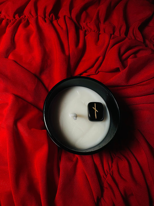 NAUTHIS CANDLE