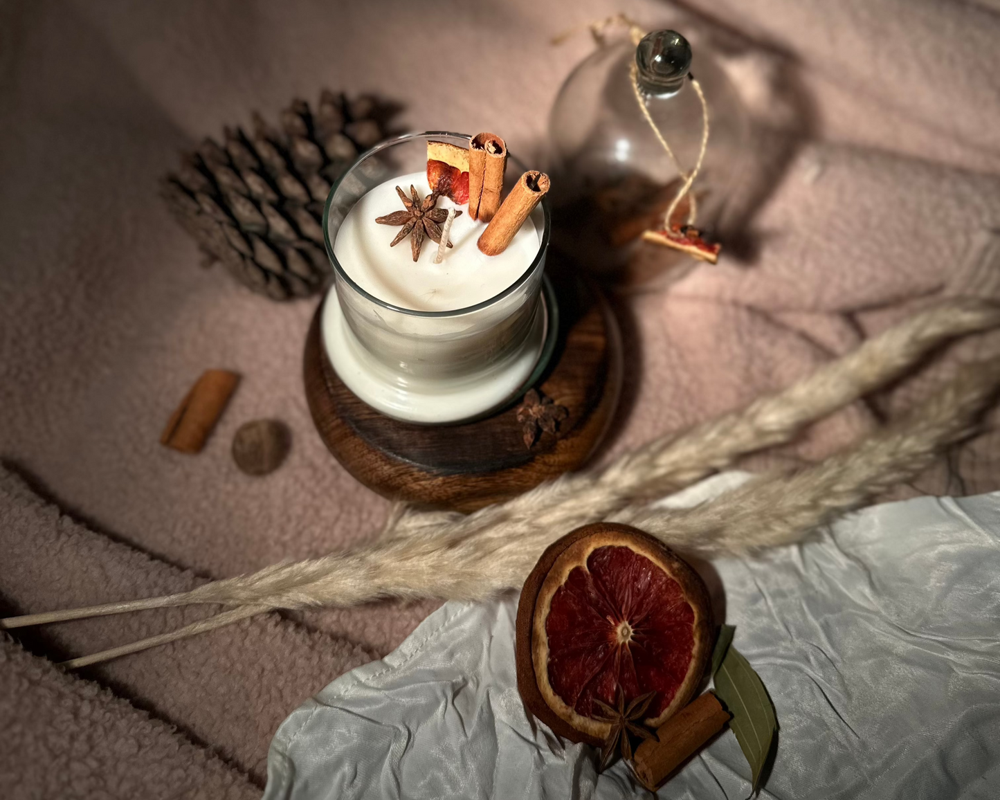 CINNAMON AND ANISE SOY CANDLE IN BELL JAR
